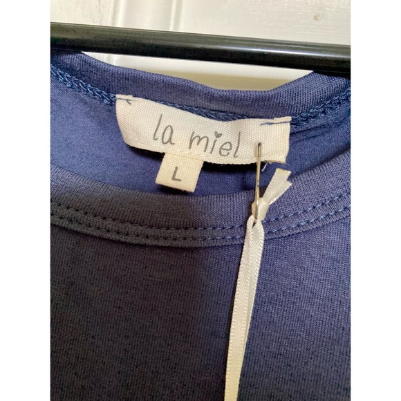 *SOLD* NWT La Miel sleeveless cutout dress - Picture 6 of 6